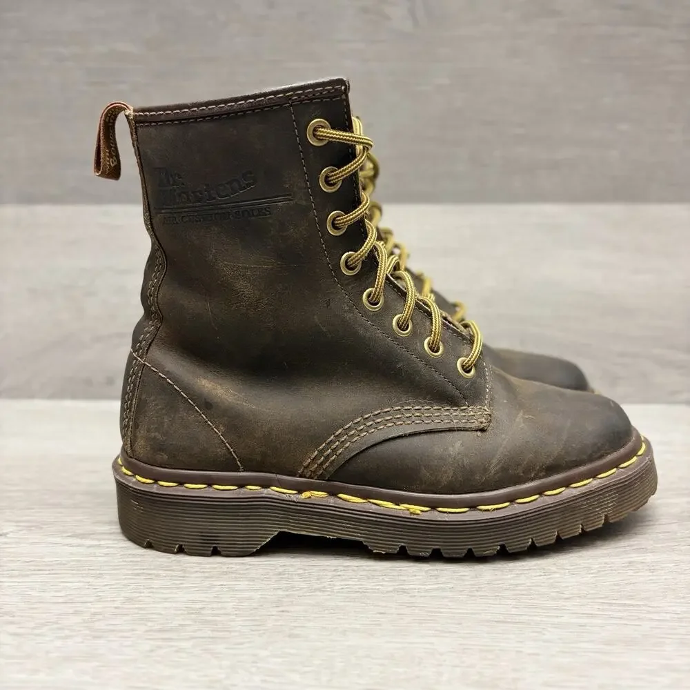 Dr Martens Boots Wildhorse Brown Leather Lace Up Lug Sole Boots Youth Size 3